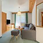 Beautiful In With Balcony * Mittersill