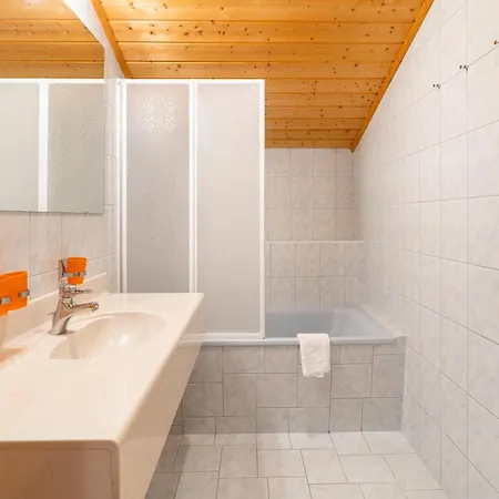 Apartman Beautiful In With Balcony