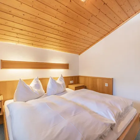 Beautiful In With Balcony Apartment