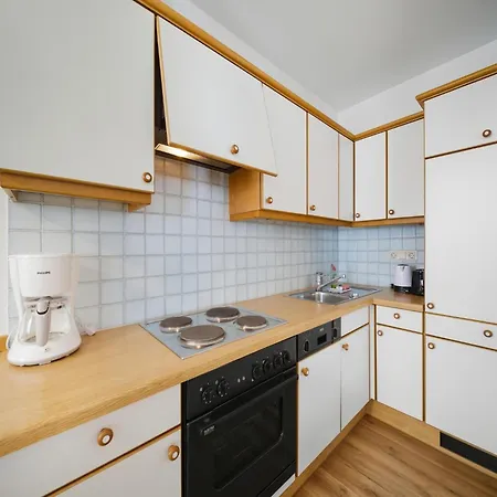 Beautiful In With Balcony Mittersill