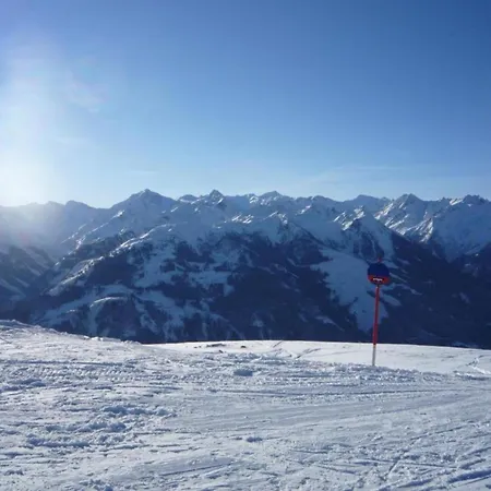 Beautiful In With Balcony 米特西尔