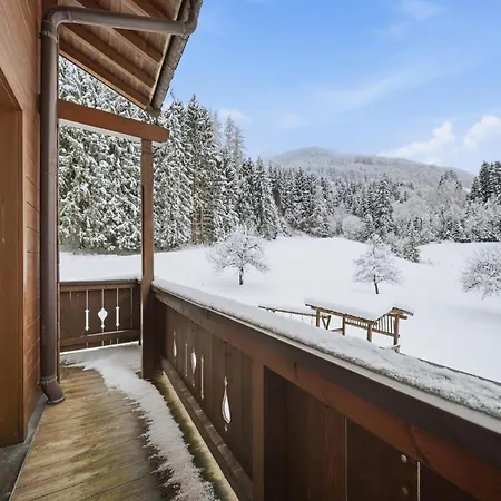 Beautiful In With Balcony 公寓 米特西尔