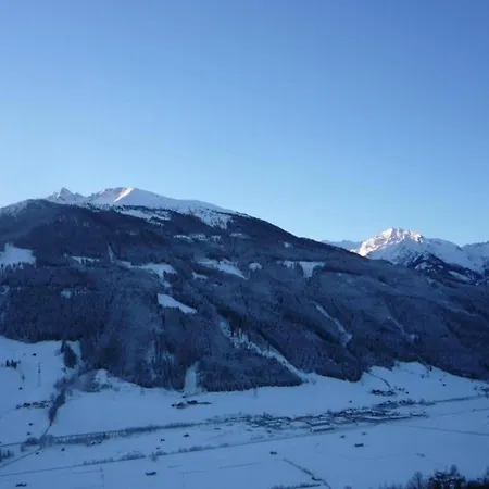 Lejlighed Beautiful In With Balcony Mittersill