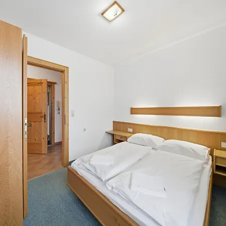 Beautiful In With Balcony شقة ميترسل