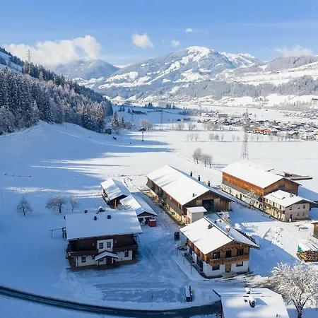 شقة Beautiful In With Balcony