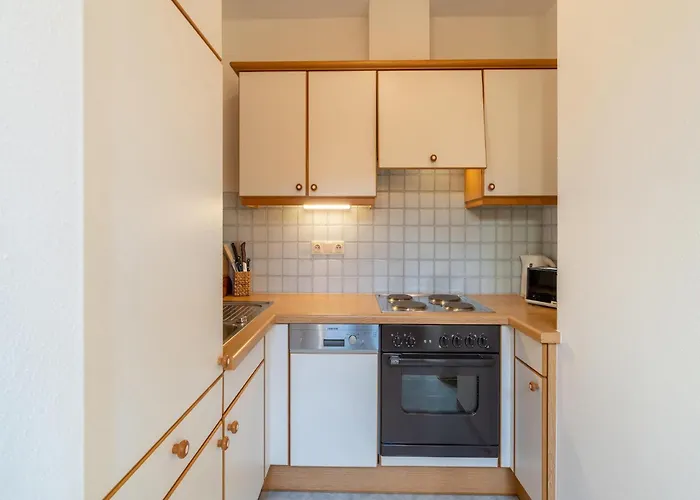 Beautiful In With Balcony Mittersill