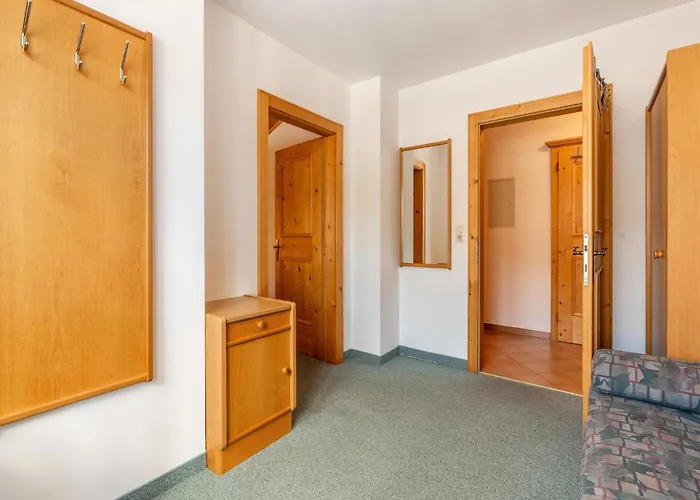 Beautiful In With Balcony Appartement