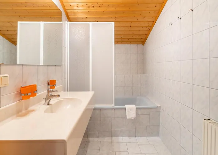 Appartement Beautiful In With Balcony *